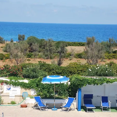Villaggio Plaia 오스투니