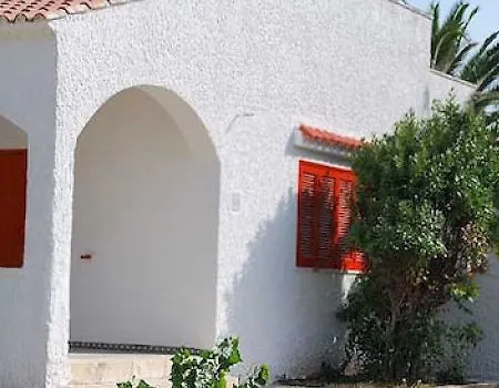 Villaggio Plaia 오스투니